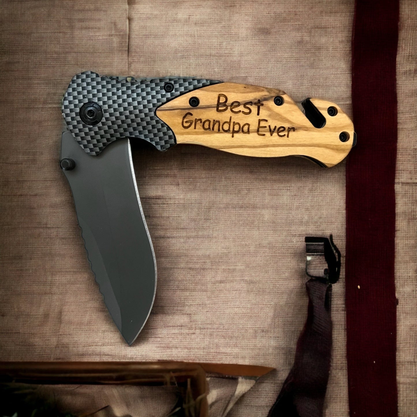 Best Grandpa Ever or Best Dad Ever engraved folding knife