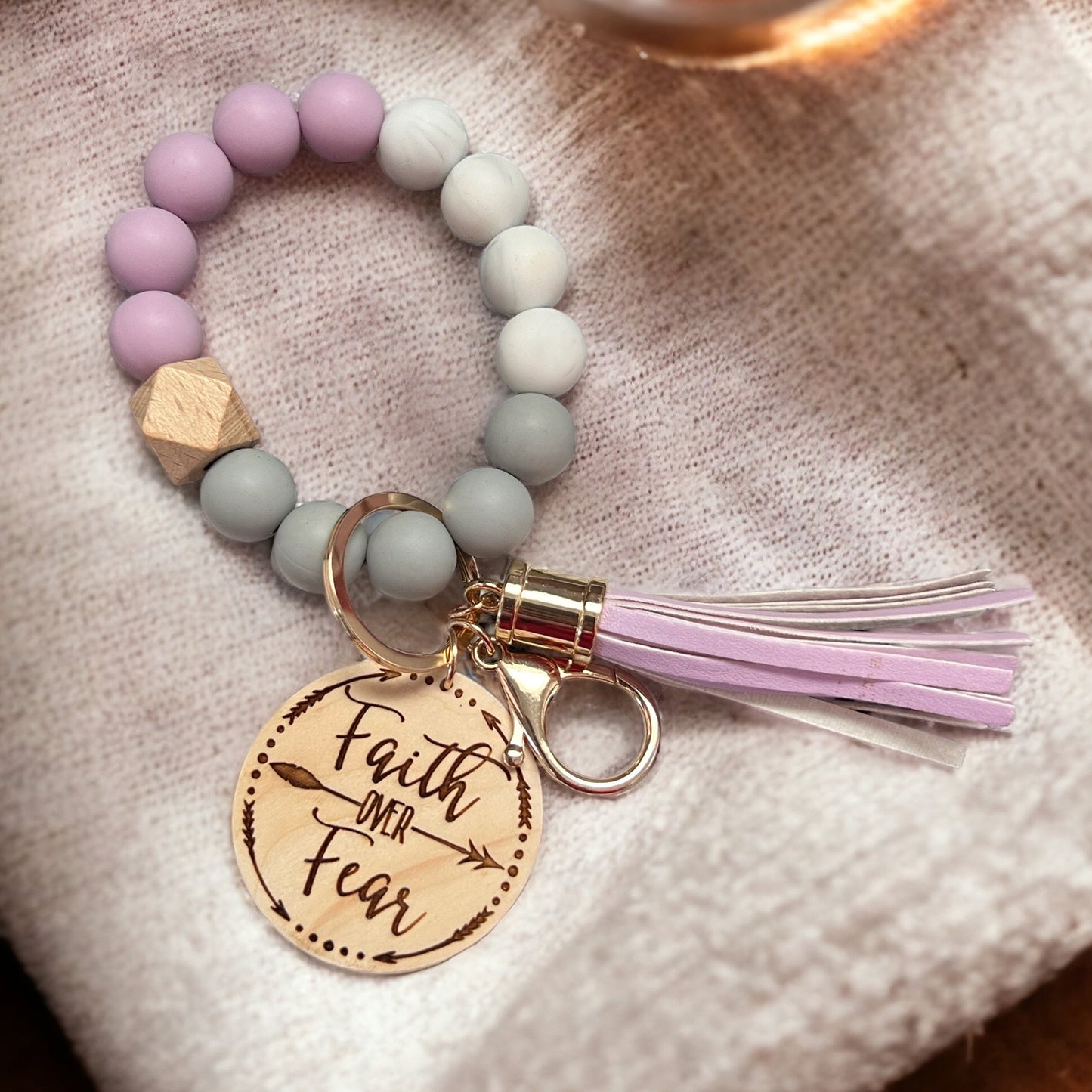 faith over fear fashion keychain bracelet