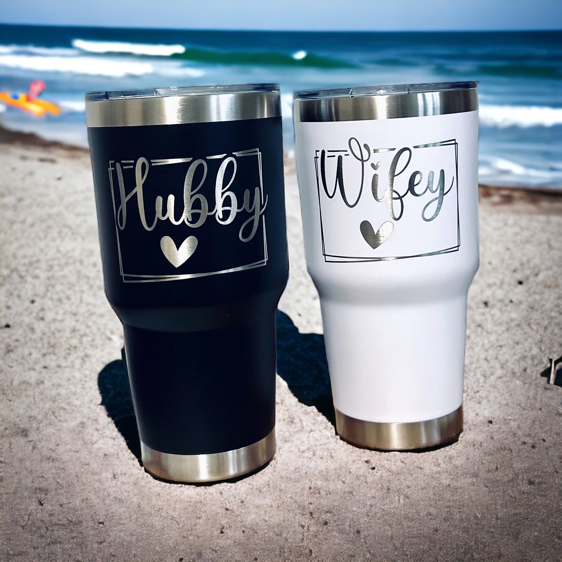 hubby and wifey engraved  wedding tumbler set